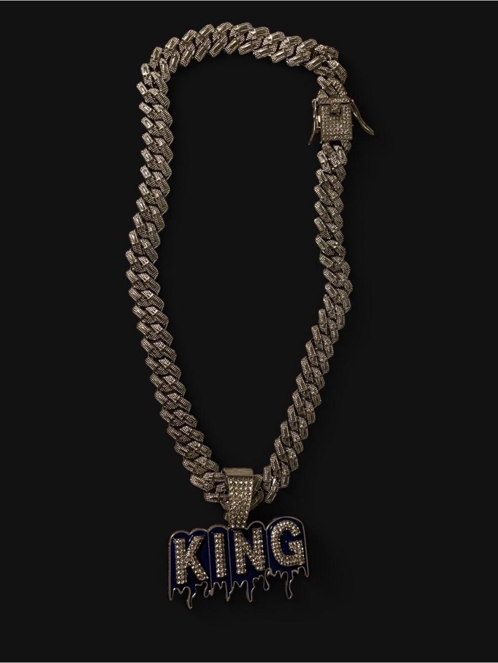 Bold King Pendant Cuban Link Necklace - Silver & Navy new without tag